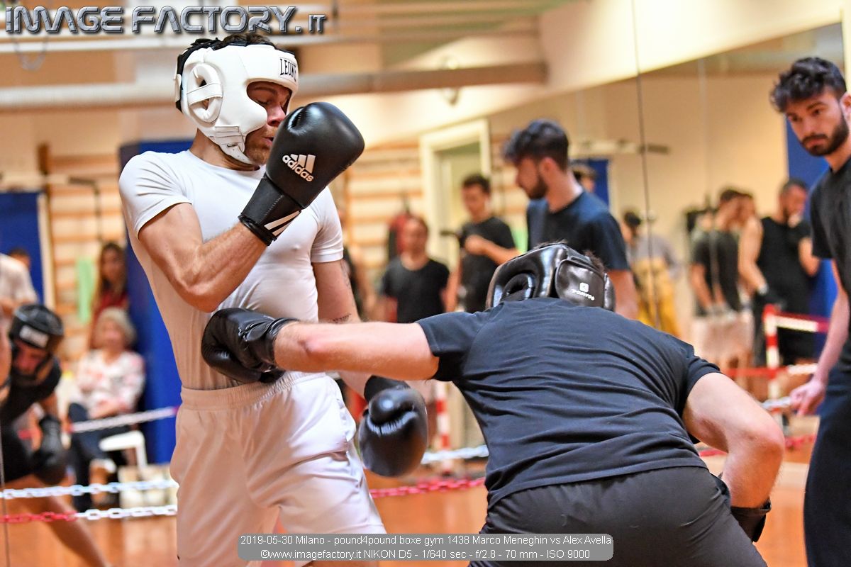2019-05-30 Milano - pound4pound boxe gym 1438 Marco Meneghin vs Alex Avella